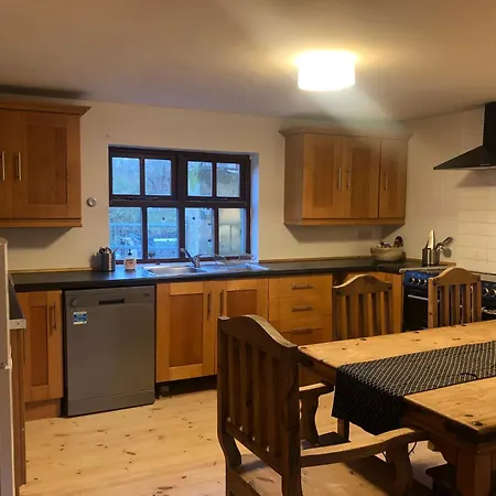 بيت للعطل The Stables@knockdrinna *